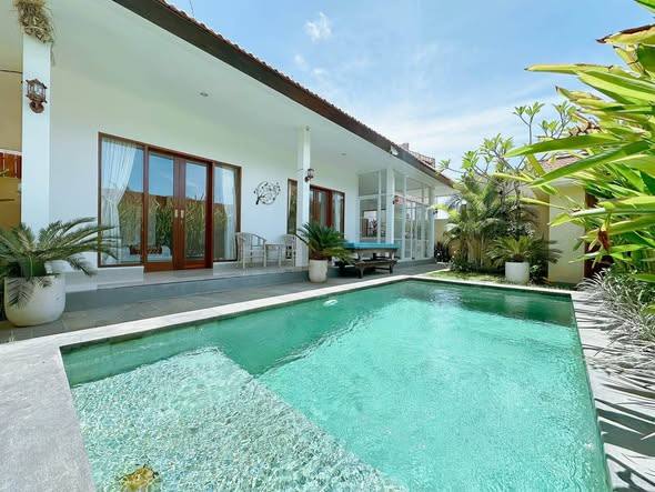 2-bed villa for rent in Canggu