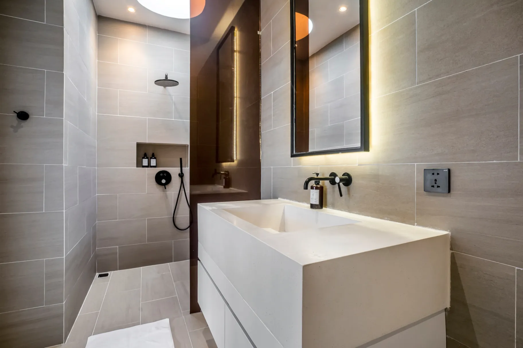 Apricot House - Exquisite 3BD Pool House Close to the Beach, 3-bed villa for rent in Uluwatu – photo 8 of 13
