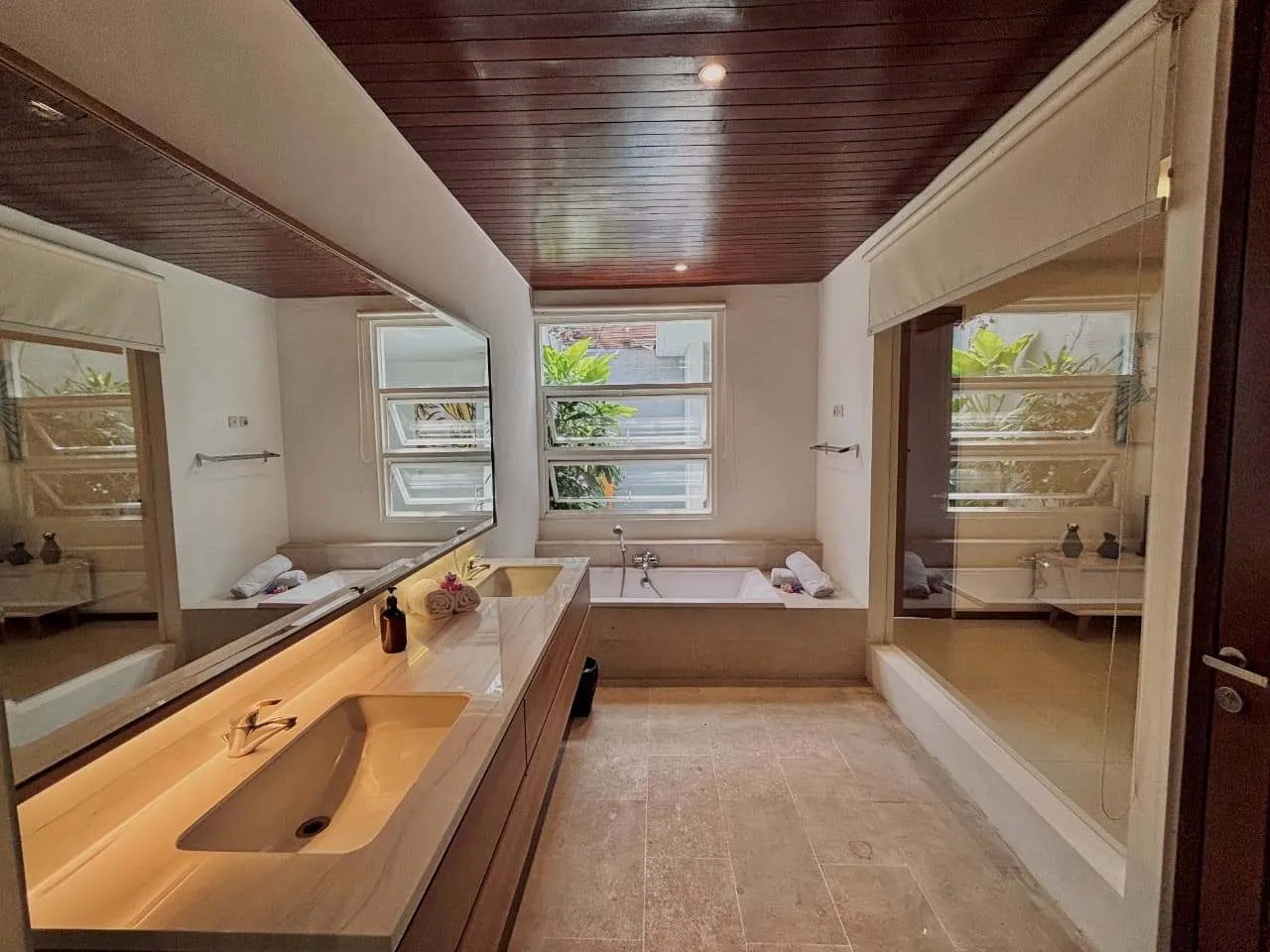 2 Bedroom Villa Fully Furnished for Monthly & Yearly Rent in Berawa, 2-bed villa for rent in Canggu – photo 10 of 15