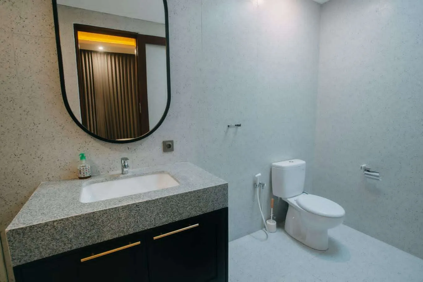 2 Bedroom Villa Furnished in Tumbakbayuh Pererenan, 2-bed villa for rent in Pererenan – photo 9 of 15