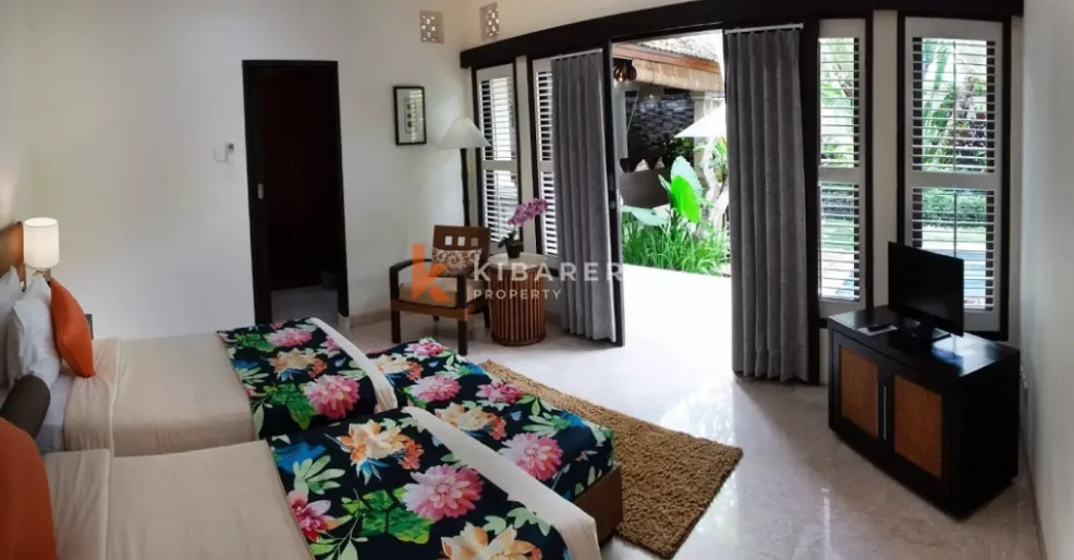 Touch Tropical Four-Bedrooms Open Living Villa in Jimbaran, 4-bed villa for rent in Uluwatu – photo 7 of 10