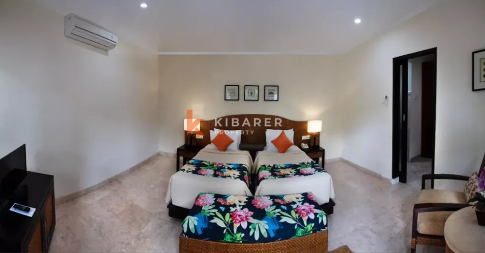 Touch Tropical Four-Bedrooms Open Living Villa in Jimbaran, 4-bed villa for rent in Uluwatu – photo 5 of 10