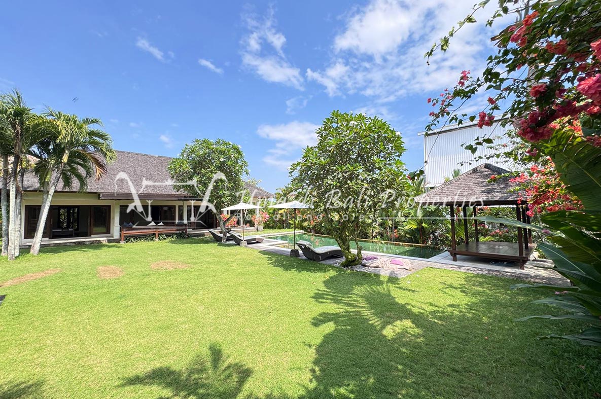Villa Indiana Berawa, 4-bed villa for sale in Canggu – photo 6 of 15