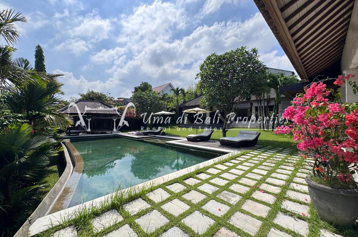 Villa Indiana Berawa, 4-bed villa for sale in Canggu – photo 4 of 15
