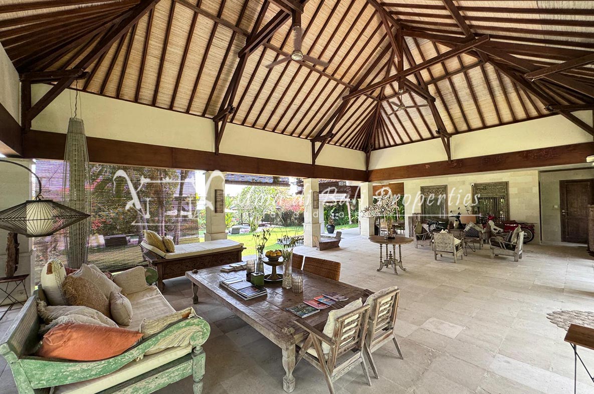Villa Indiana Berawa, 4-bed villa for sale in Canggu – photo 8 of 15