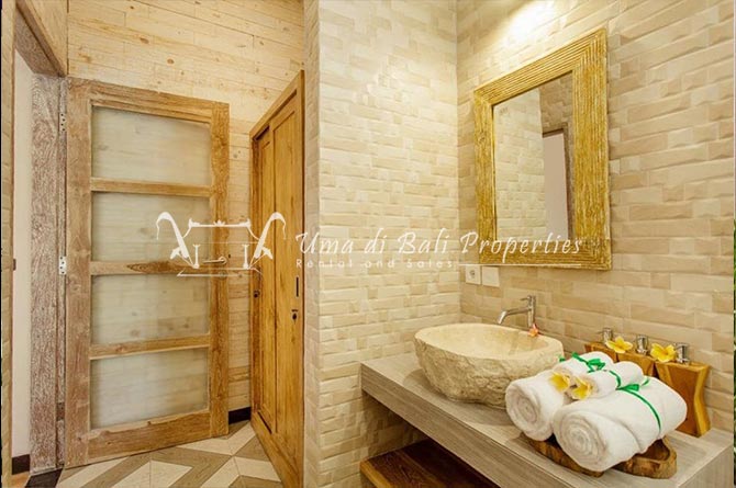 Villa Merpati Canggu, 2-bed villa for rent in Mengwi – photo 15 of 15
