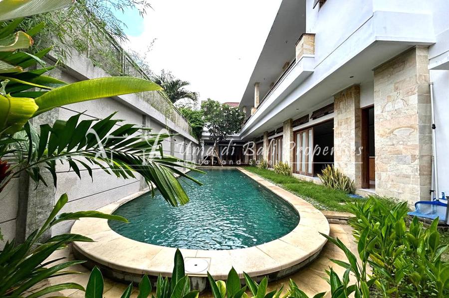 4-bed villa for sale in Seminyak