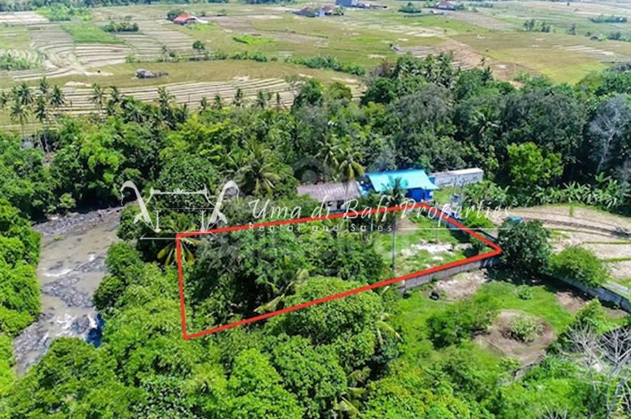 Land for sale in Seseh