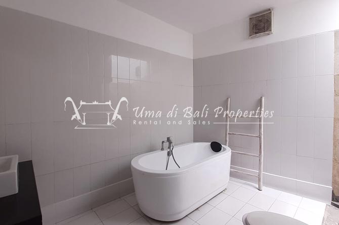 Villa Chen Canggu, 3-bed villa for sale in Canggu – photo 12 of 12