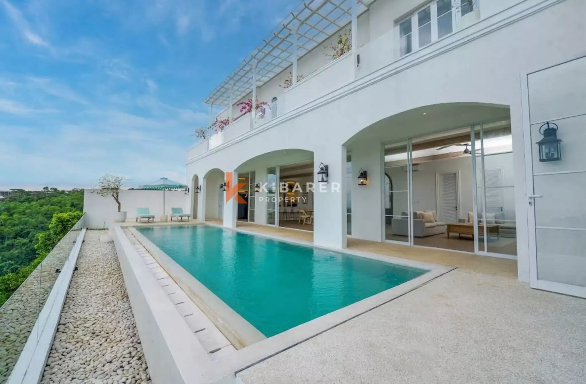 Ocean View Four Bedroom Villa with Rooftop Entertaining Area in Ungasan, 4-bed villa for rent in Uluwatu – photo 8 of 15