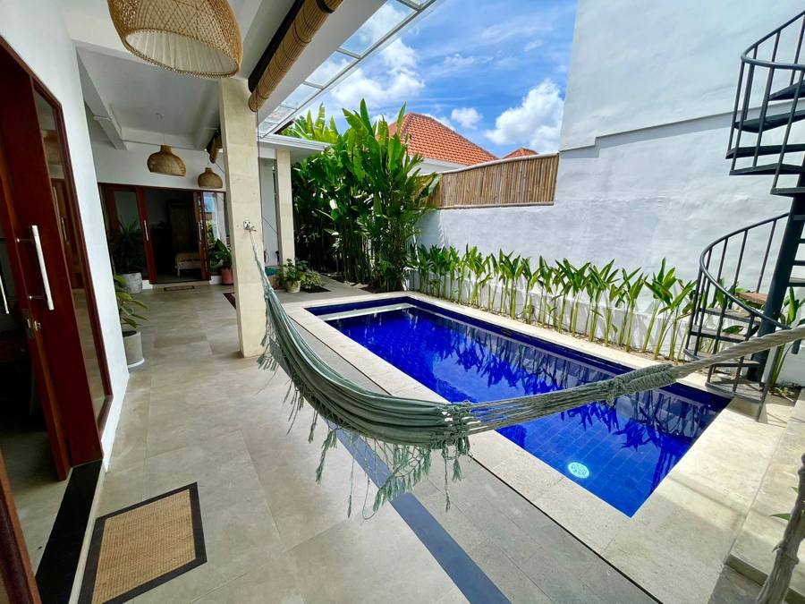 3-bed villa for rent in Pererenan